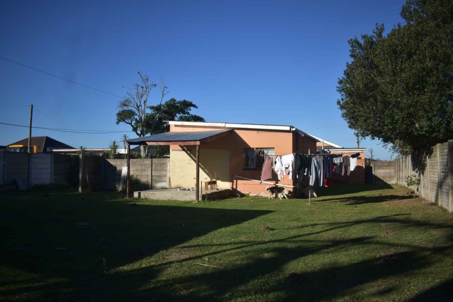 3 Bedroom Property for Sale in Summerpride Eastern Cape
